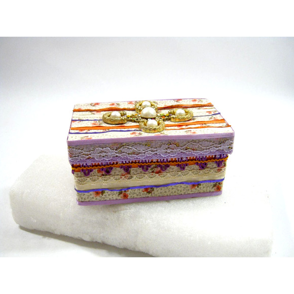 Handcrafted Keepsake Jewelry Trinket Prayer Box for Mementos Photos Desk Items - Picture 8 of 8